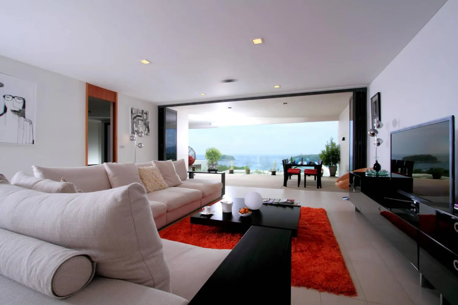 Property image - full photo 1