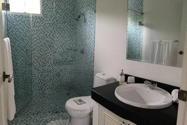 Property image - full photo 7