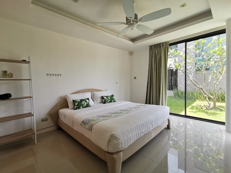 Property image - full photo 25