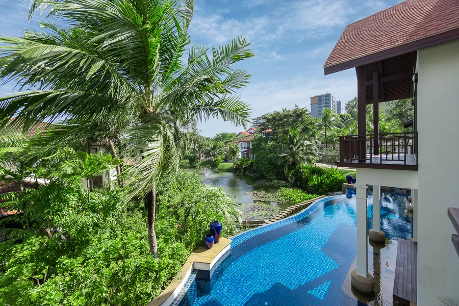 Property image - full photo 35