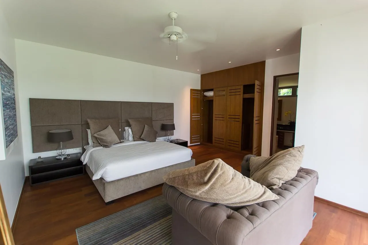 Property image - full photo 25