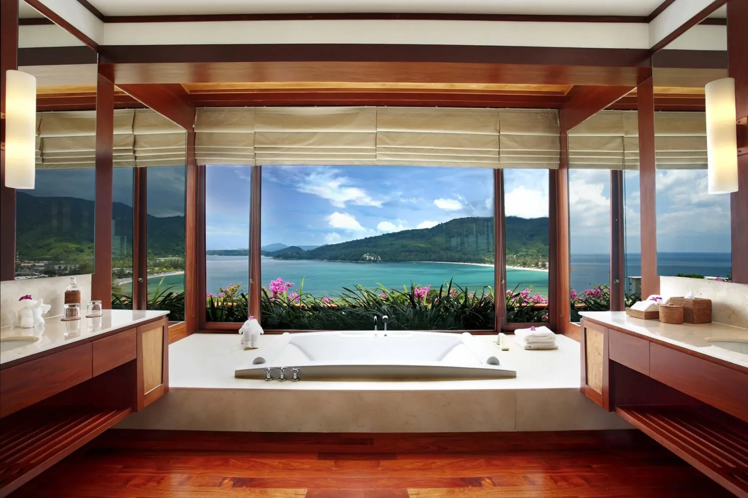 Property image - full photo 15