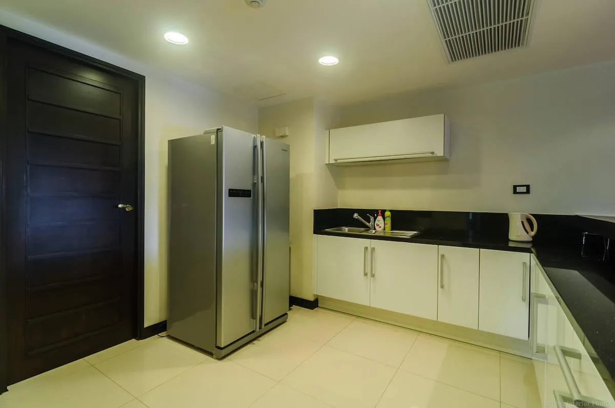 Property image - full photo 30