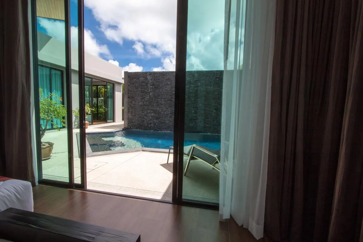 Property image - full photo 18