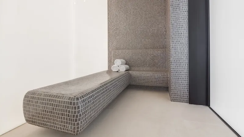 Property image - full photo 17