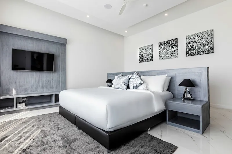 Property image - full photo 21