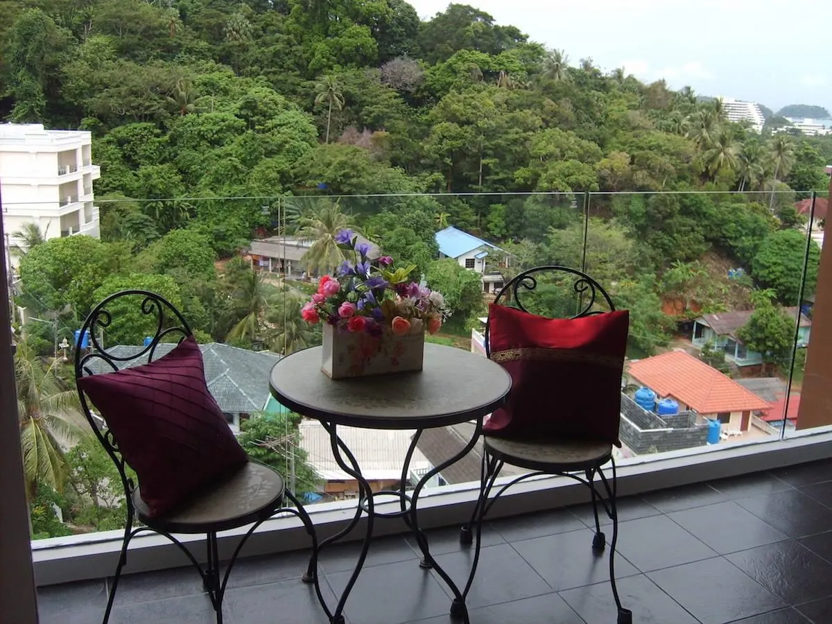 Property image - full photo 3
