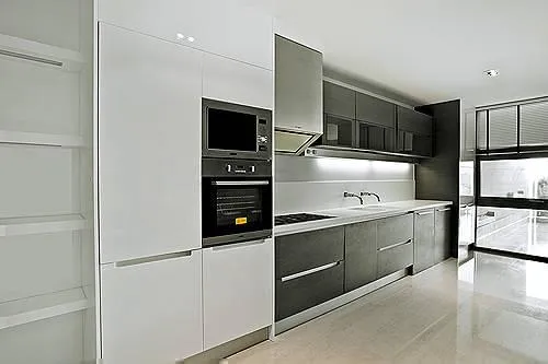 Property image - full photo 6