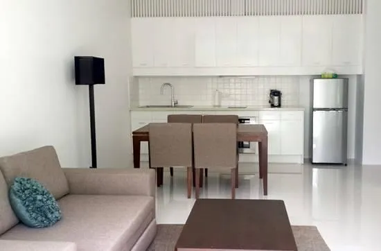 Property image - full photo 10