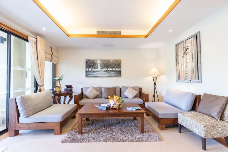 Property image - full photo 4