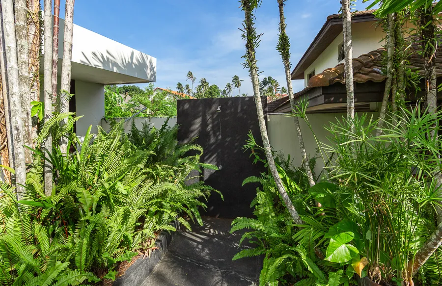 Property image - full photo 33