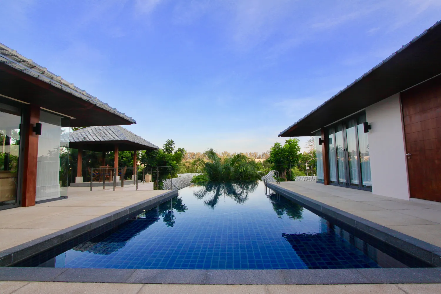 Property image - full photo 23