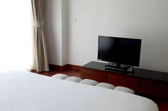 Property image - full photo 6