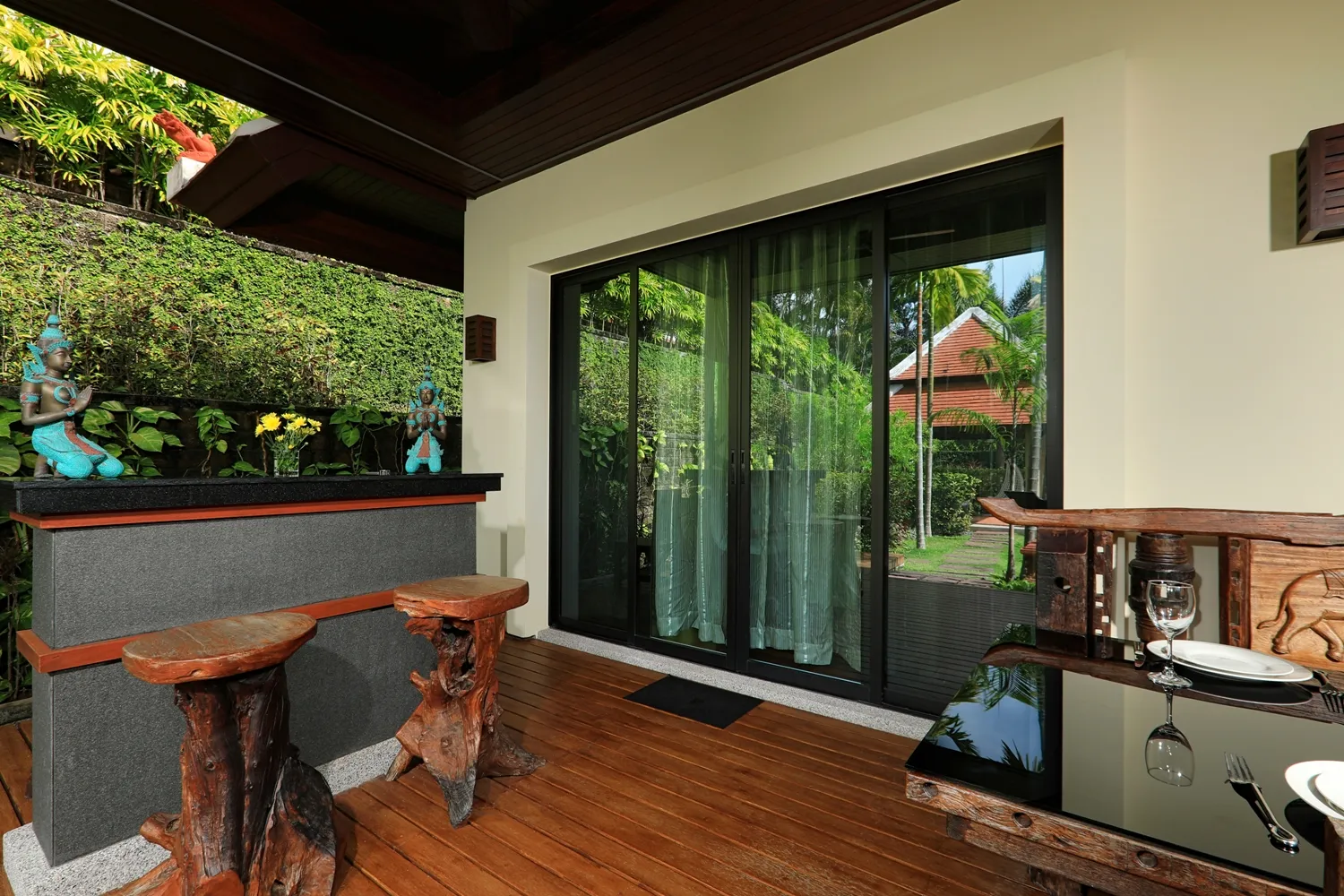 Property image - full photo 16