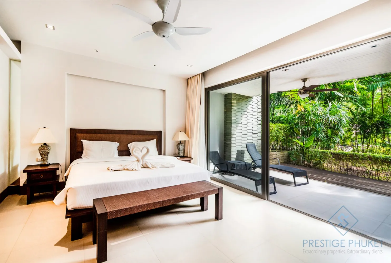 Property image - full photo 12