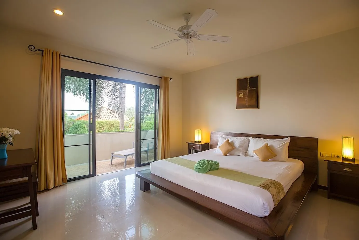 Property image - full photo 14