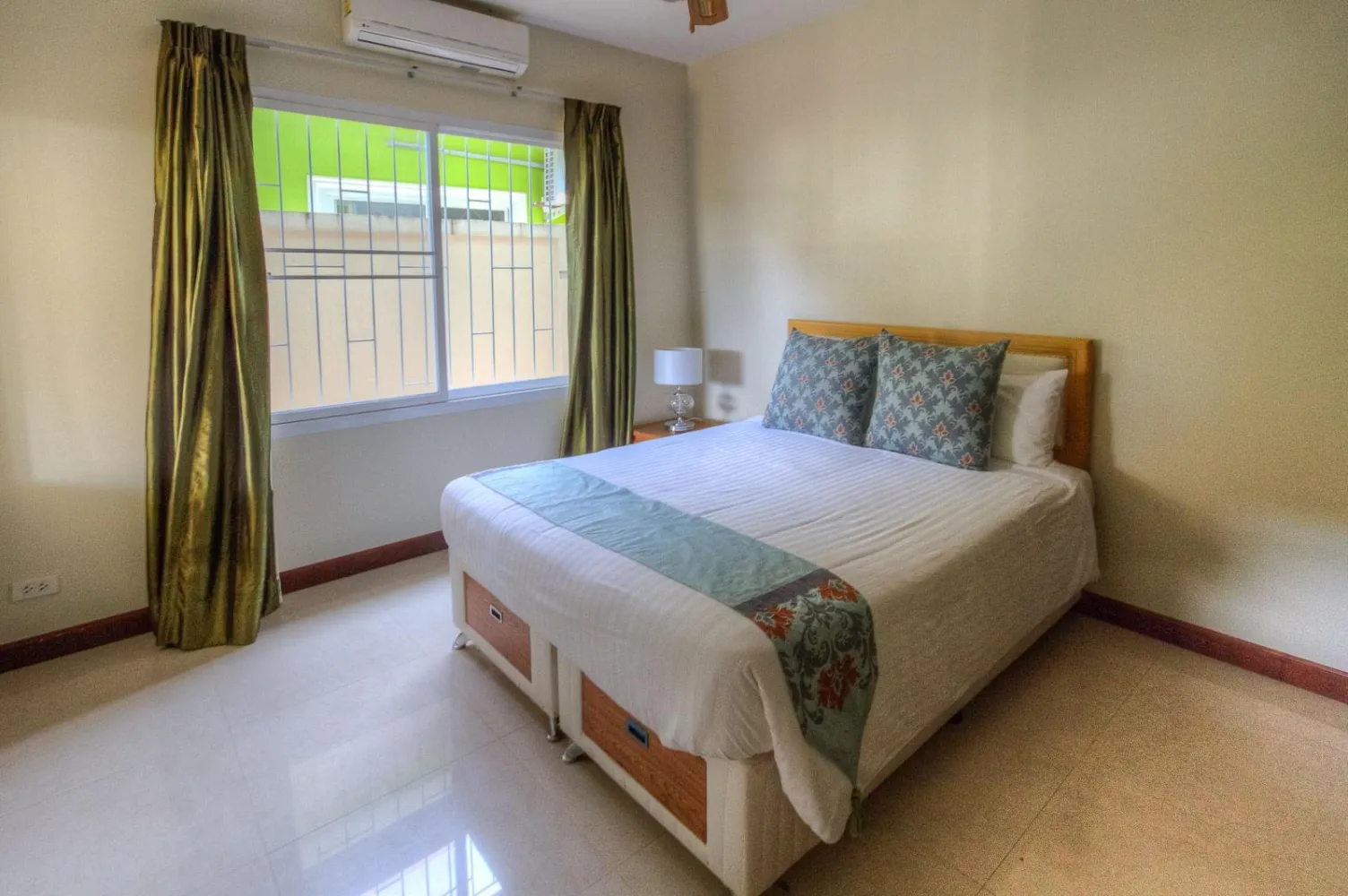 Property image - full photo 20