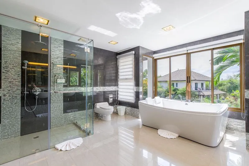 Property image - full photo 15