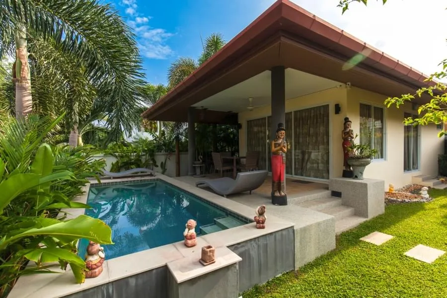 Property image - full photo 1