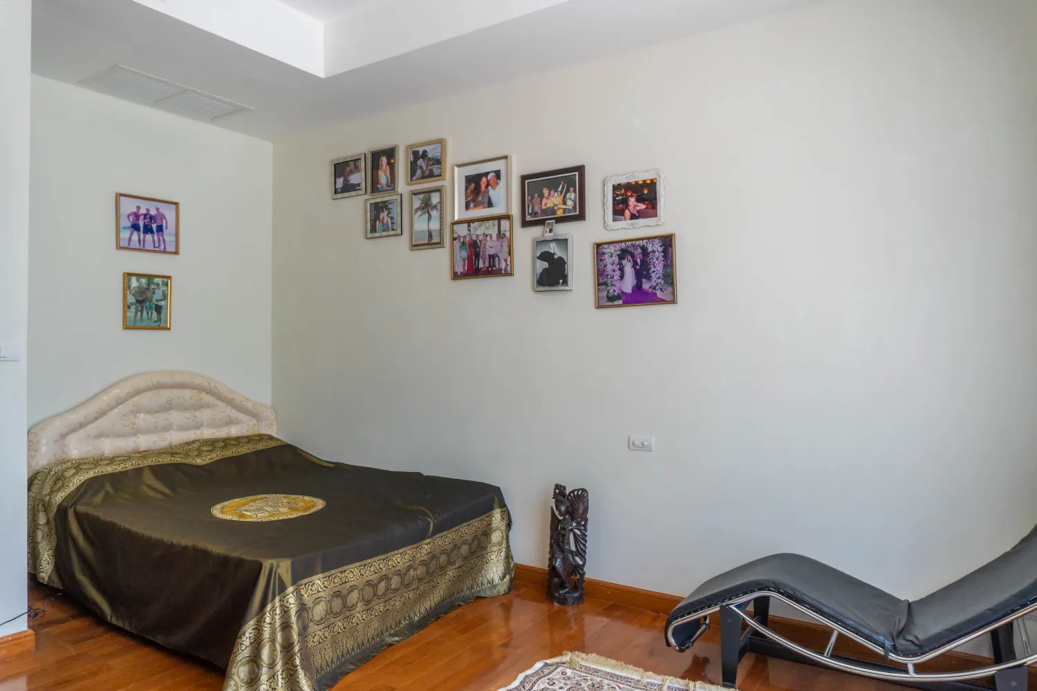 Property image - full photo 161