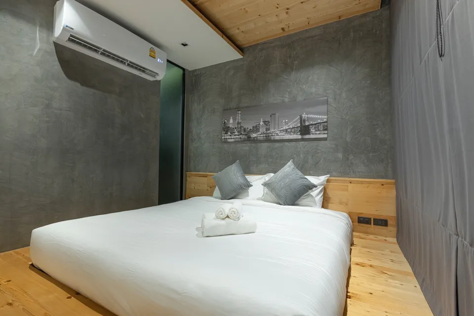 Property image - full photo 5