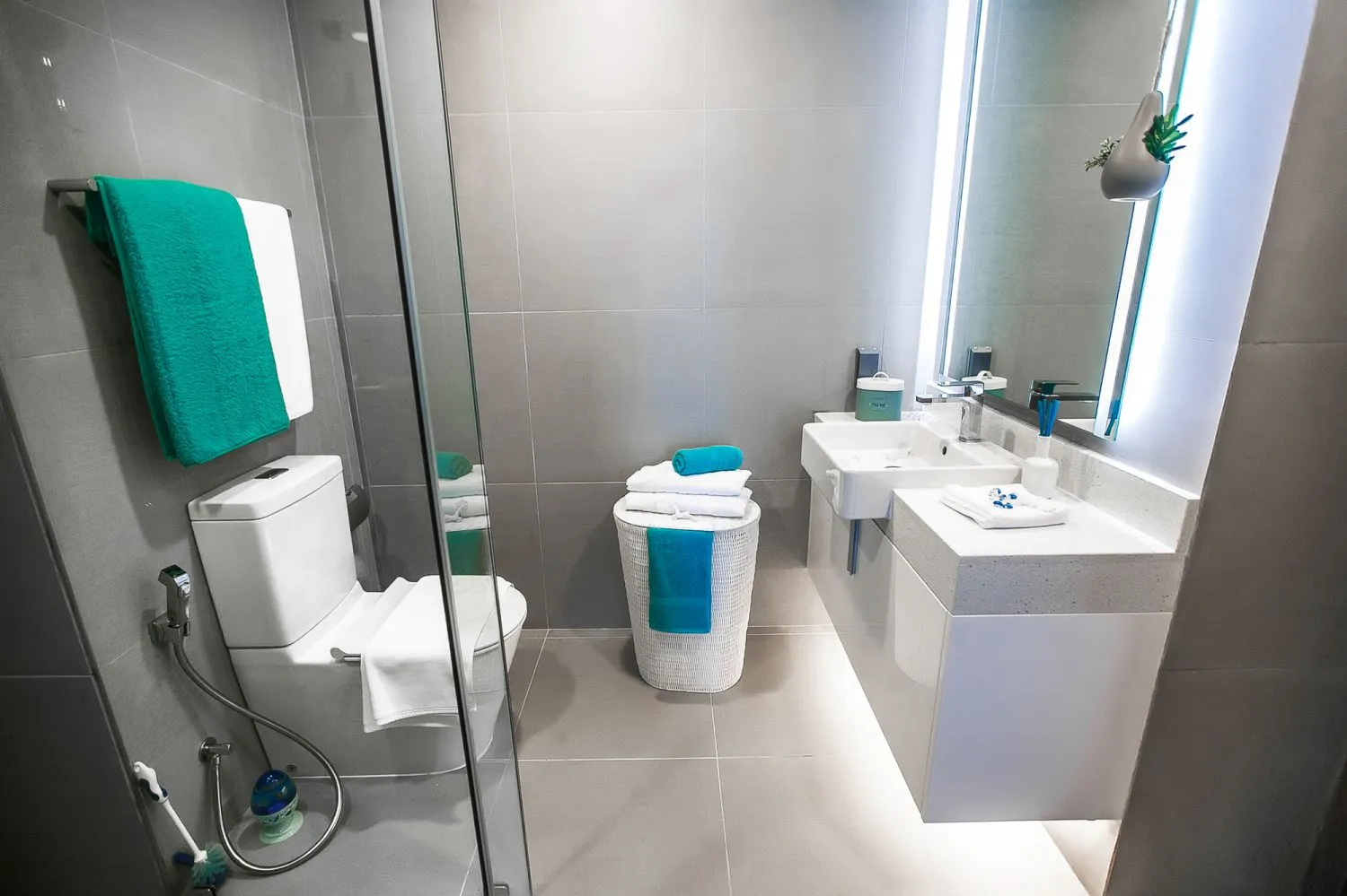 Property image - full photo 10