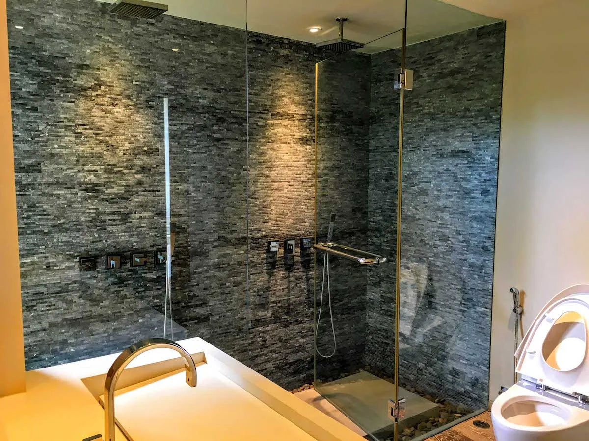 Property image - full photo 22