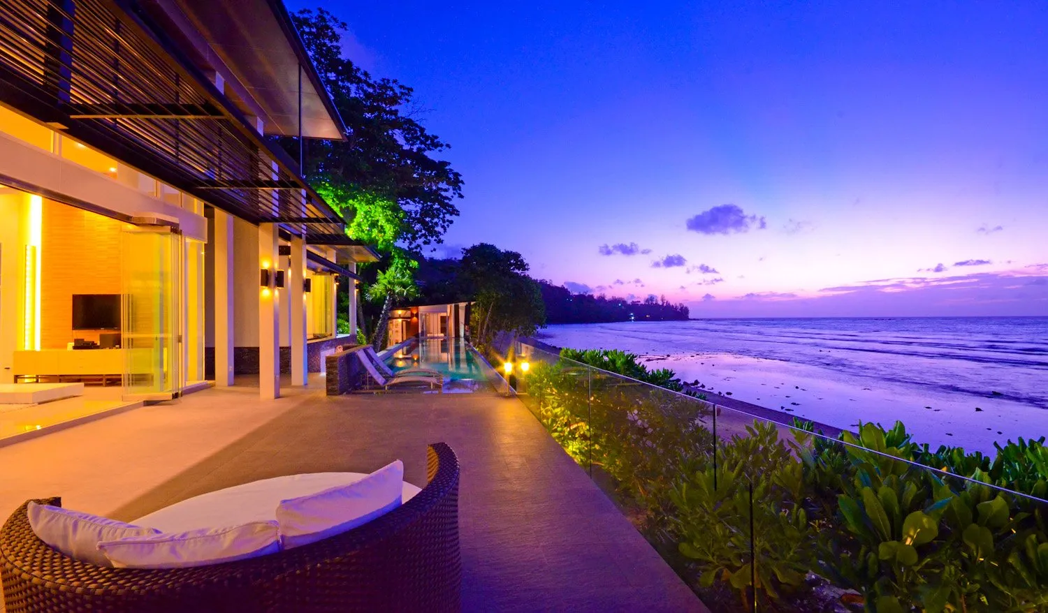 Property image - full photo 12