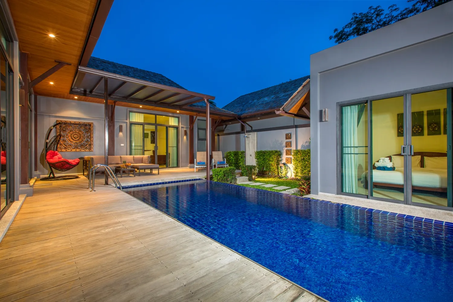 Property image - full photo 31