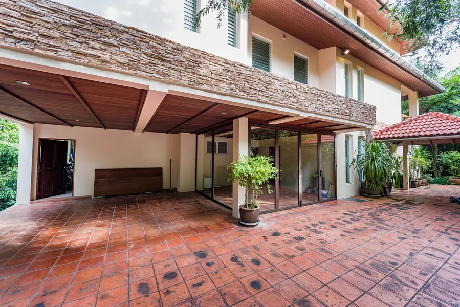 Property image - full photo 15