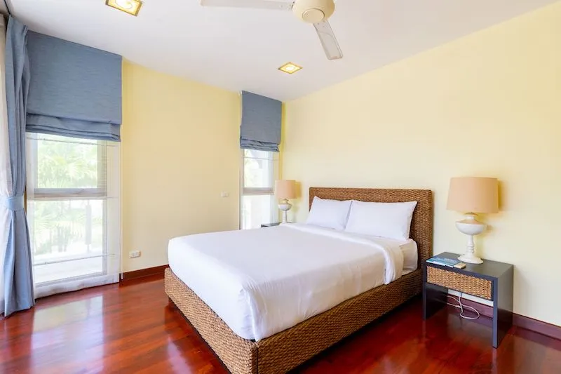 Property image - full photo 42
