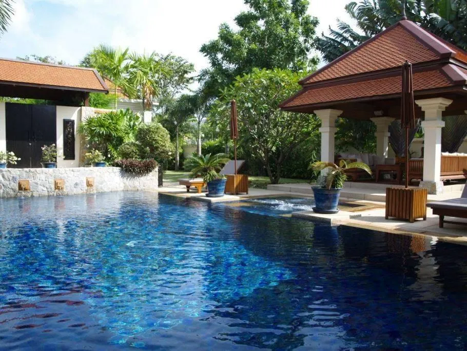 Property image - full photo 18
