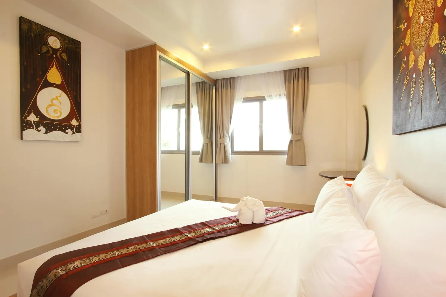 Property image - full photo 6