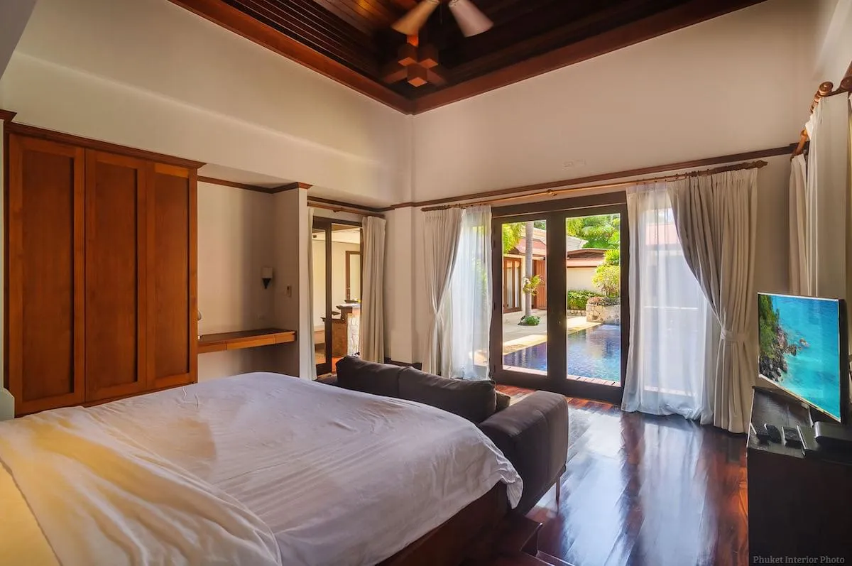 Property image - full photo 35