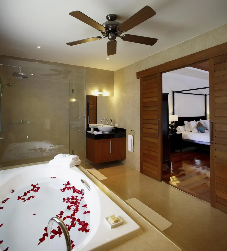 Property image - full photo 43