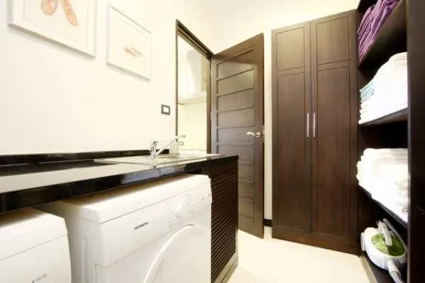 Property image - full photo 6