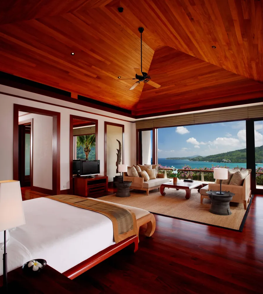 Property image - full photo 3