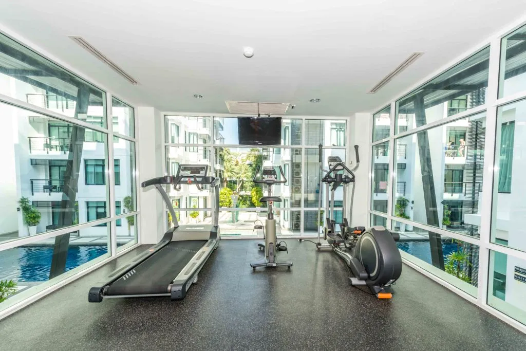 Property image - full photo 6