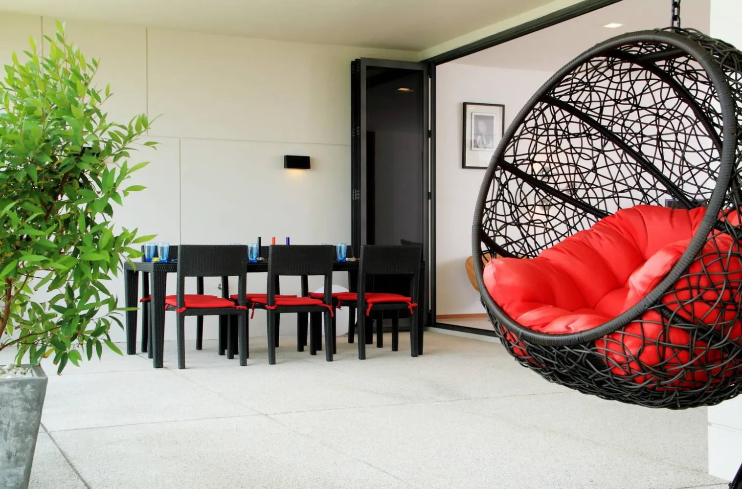 Property image - full photo 9
