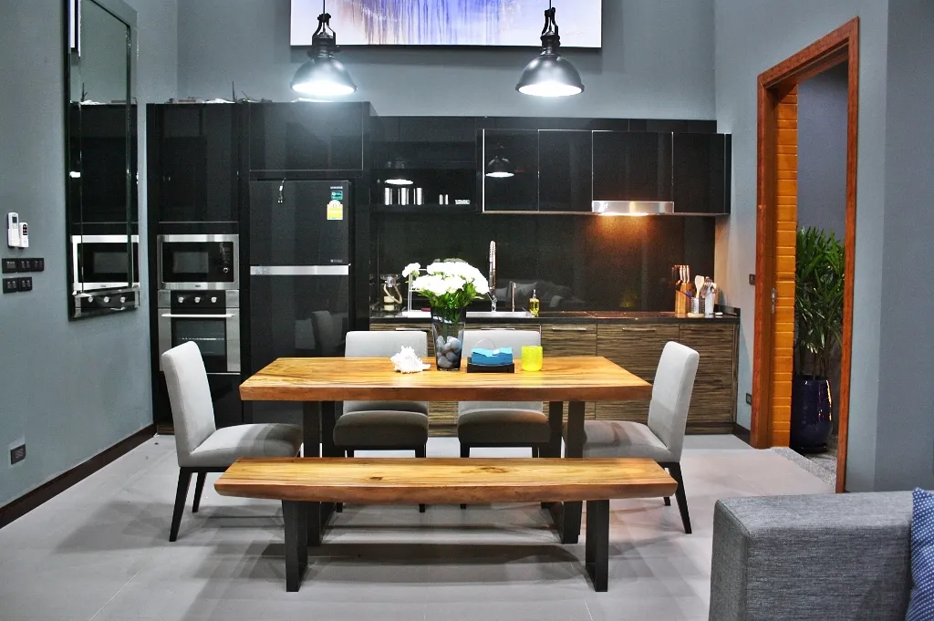Property image - full photo 10