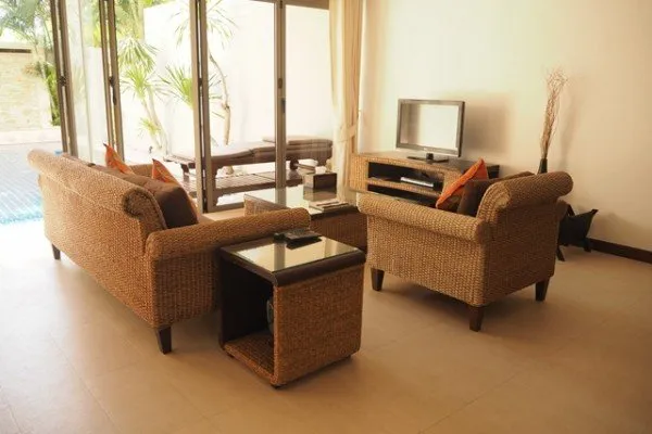 Property image - full photo 2