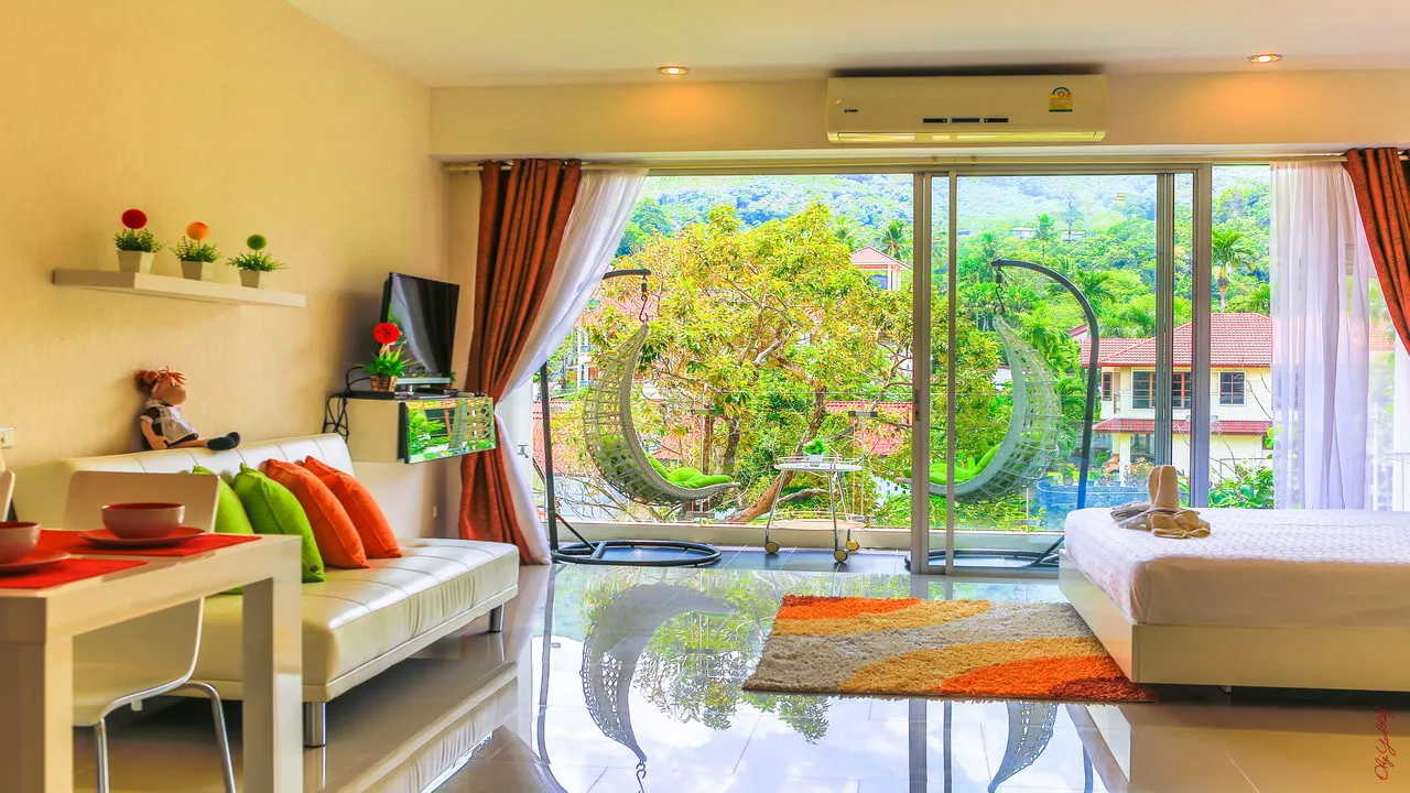 Property image - full photo 4