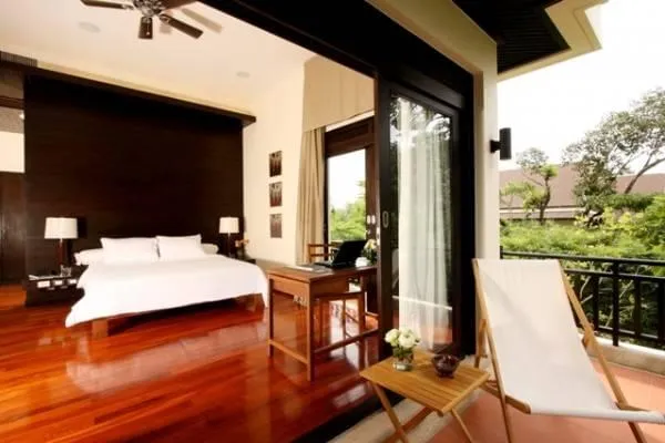 Property image - full photo 5