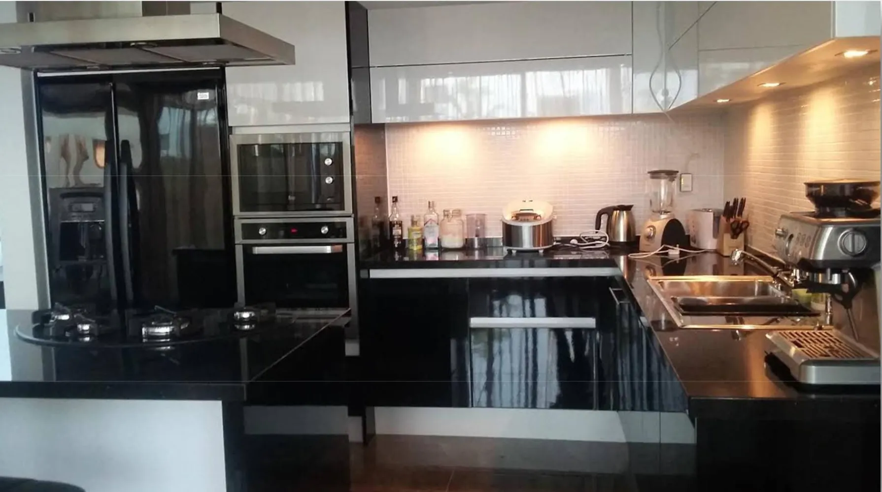 Property image - full photo 5
