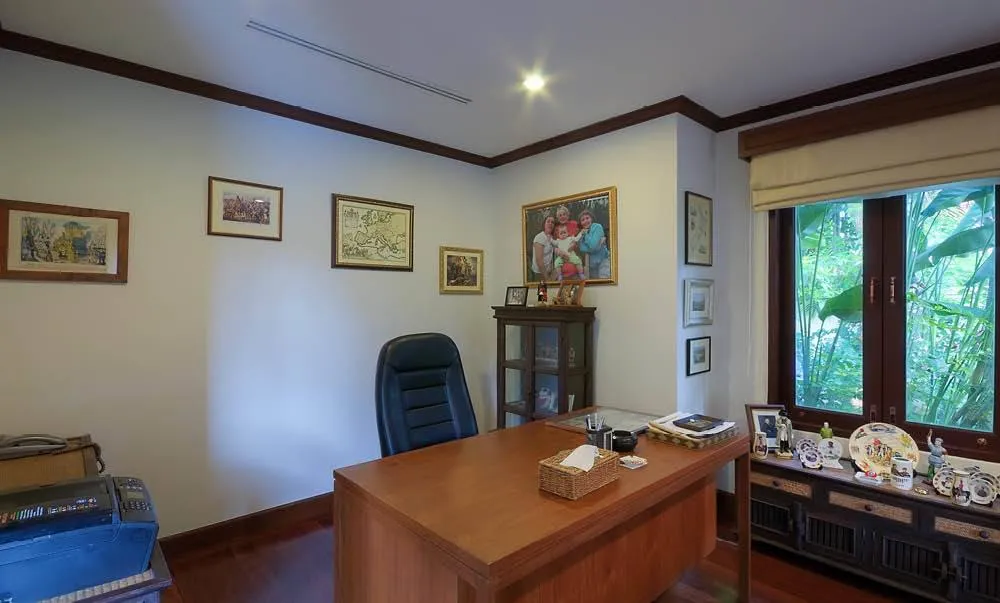 Property image - full photo 8