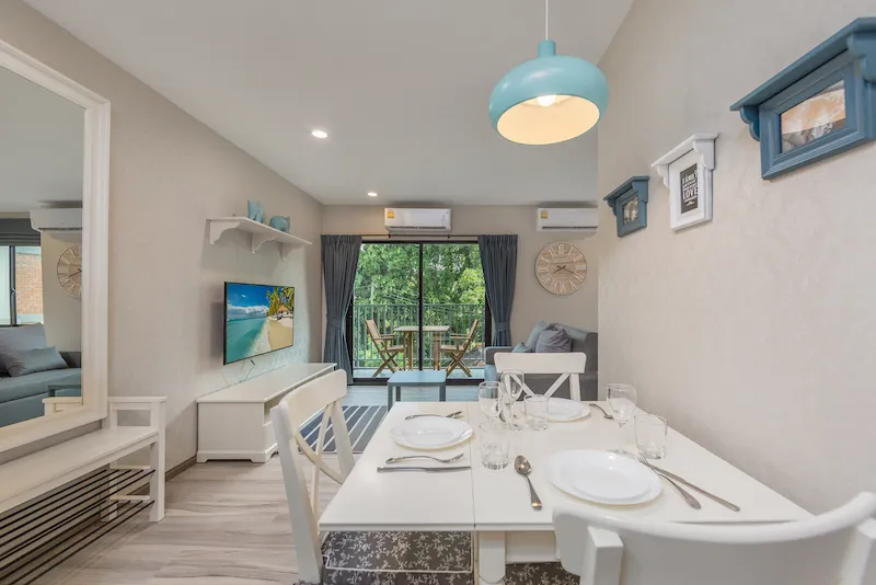 Property image - full photo 8