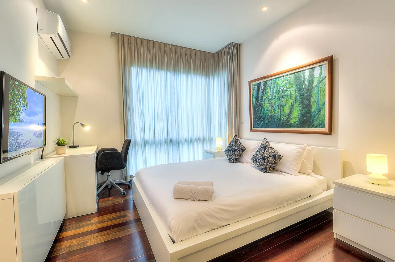 Property image - full photo 15