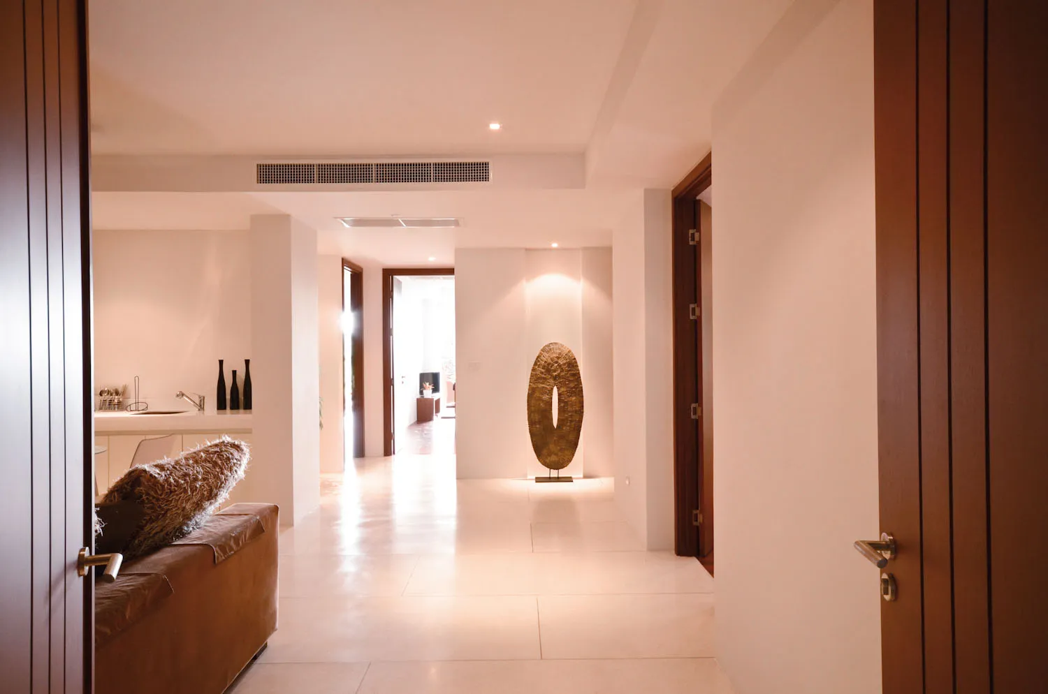 Property image - full photo 10