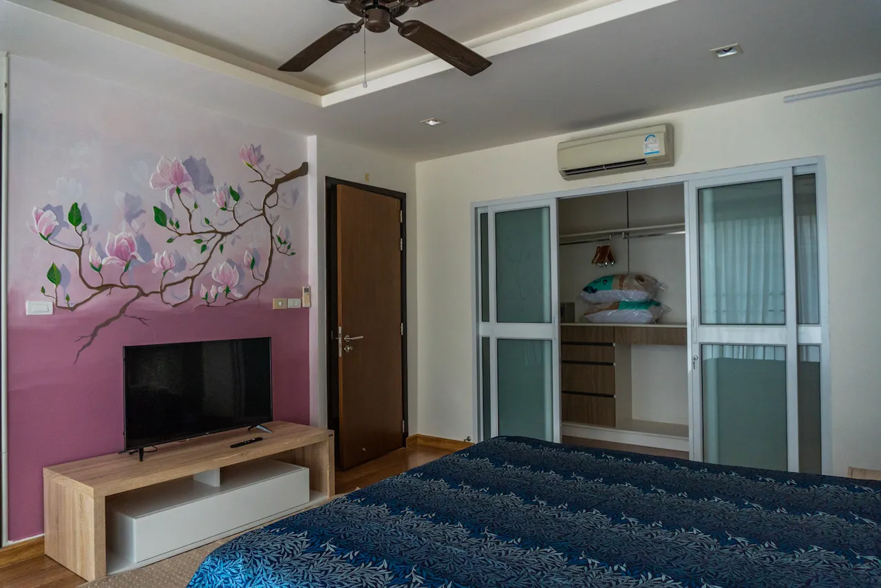 Property image - full photo 16