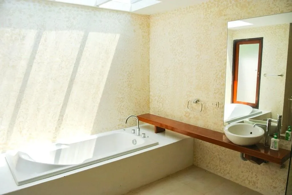 Property image - full photo 15